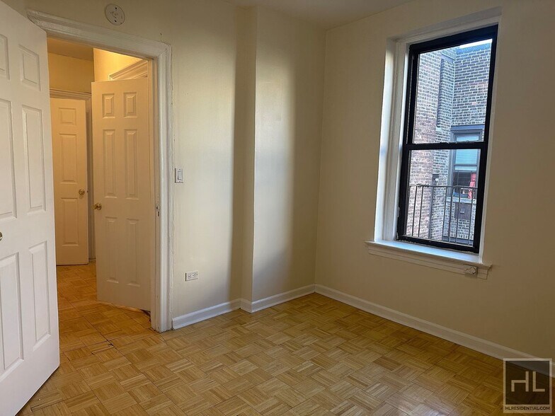 Building Photo - WEST 187 STREET