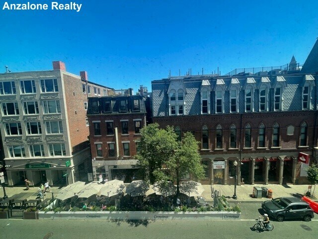 Building Photo - 288 Hanover St