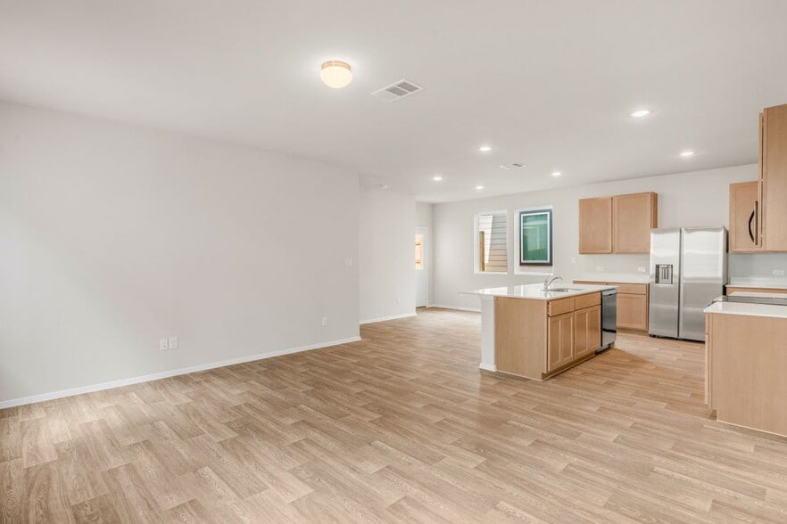 Building Photo - 2615 Towy Rd