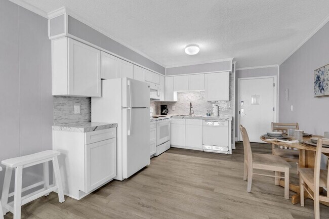 Building Photo - 828 Oxbow Dr