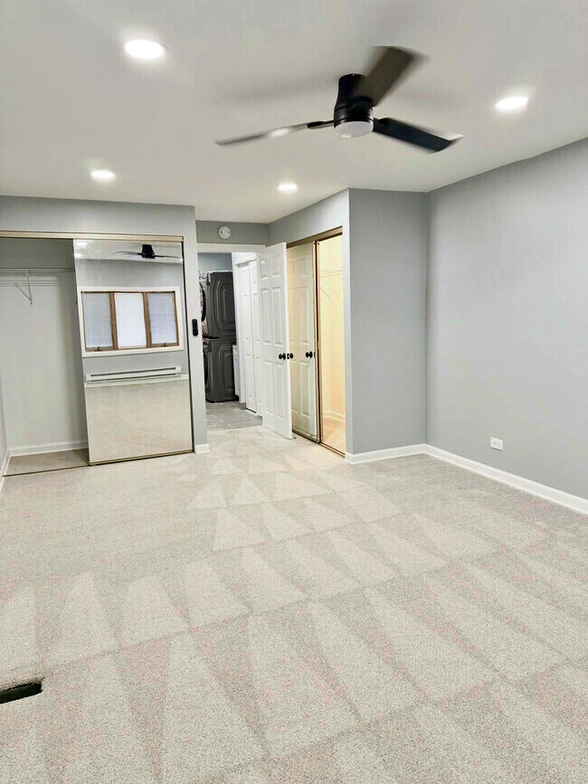 Building Photo - 1310 Somerset Ln