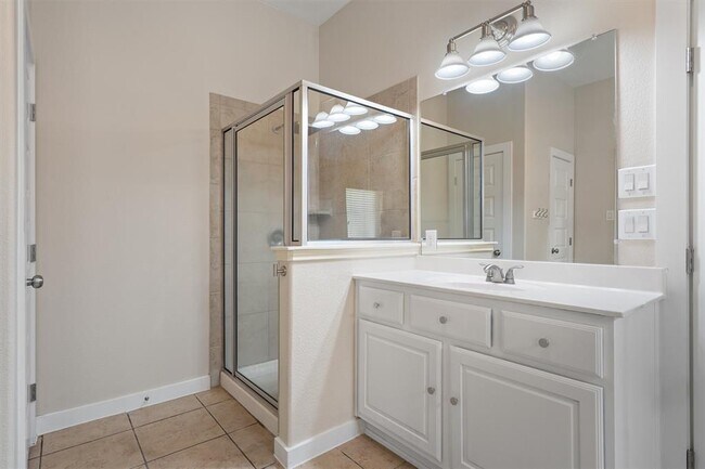 Building Photo - 19604 Moorlynch Ave