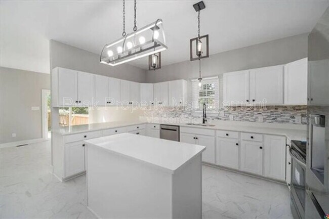 Building Photo - 1203 N 19th St