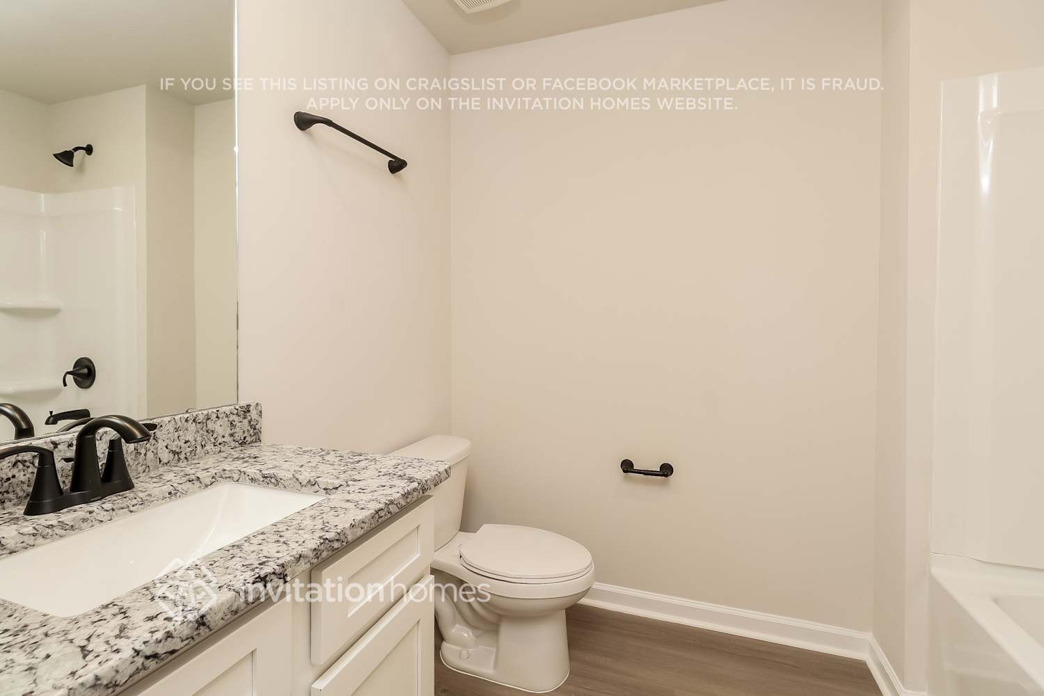 Building Photo - 3332 Burberry Dr