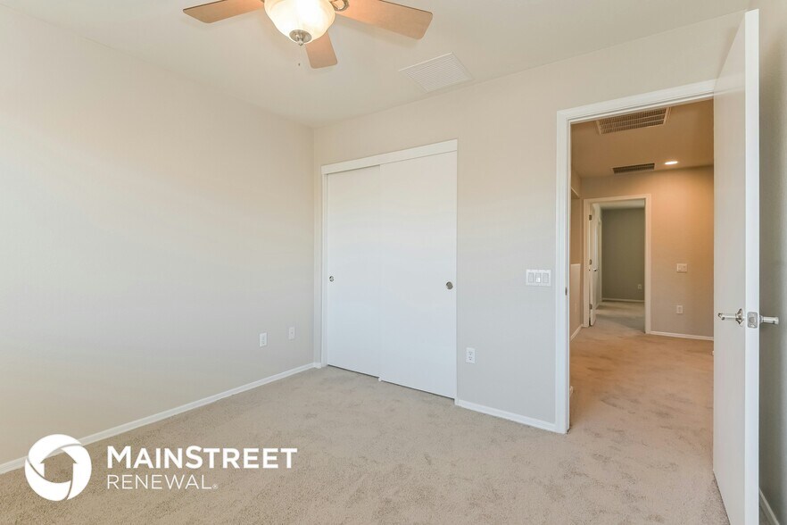 Building Photo - 10559 E Pleasant Pasture Dr