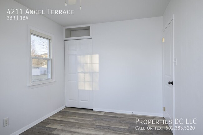 Building Photo - 4211 Angel Terrace