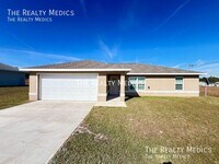 Building Photo - 53 Maple Dr