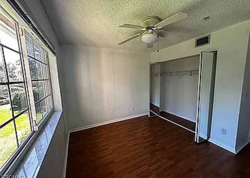 Building Photo - 1270 Wildwood Lakes Blvd