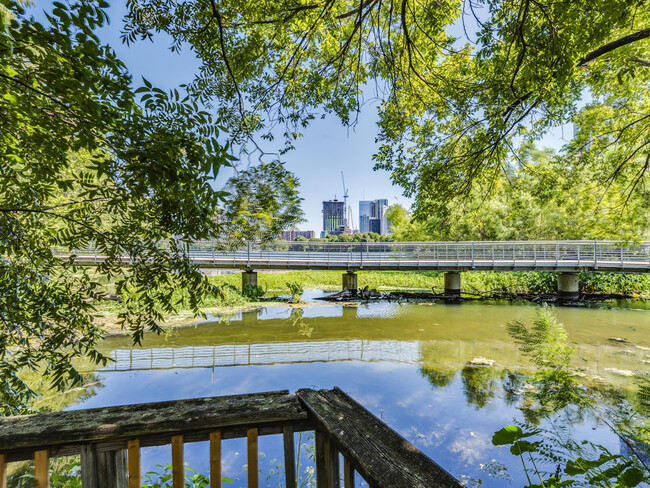 Building Photo - Fully appointed Loft with Lake Austin access!