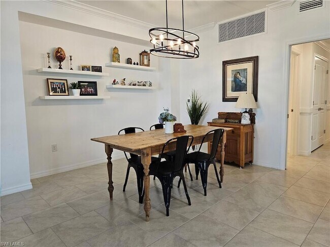 Building Photo - 6044 Ellerston Wy