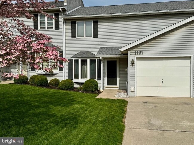 Building Photo - 1121 Progress Rd