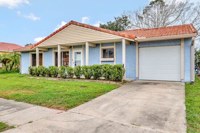 Building Photo - Stunning Renovated Home in Montpelier Vill...