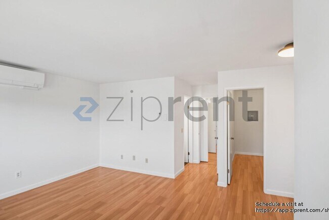 Building Photo - 426 Barnegat Ln