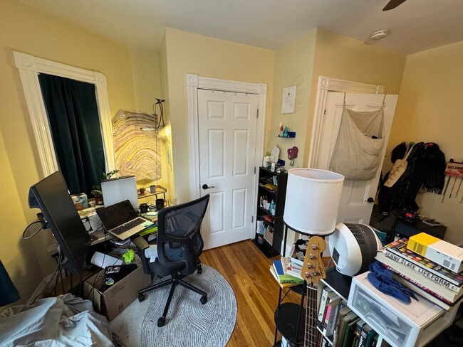 Building Photo - 42-44 Gorham St. Unit 2