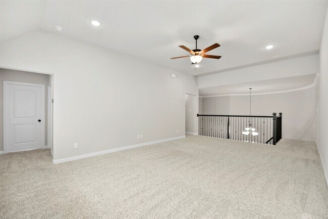 Building Photo - 28080 Woodland Bend Way