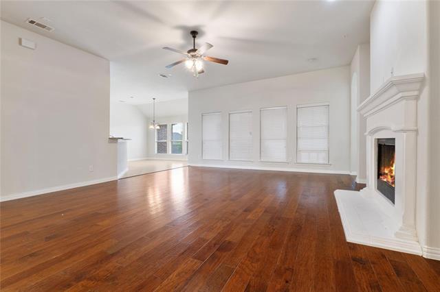 Building Photo - 4013 Dalton Dr