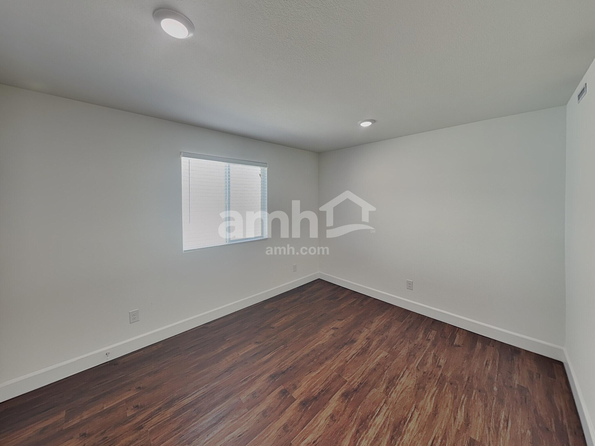 Building Photo - 8882 Carmine Cob Ave