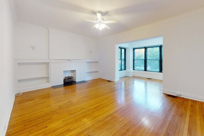 Floorplan - 5218-5220 S. Kimbark Avenue