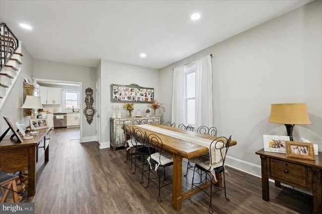 Building Photo - 443 Depot St