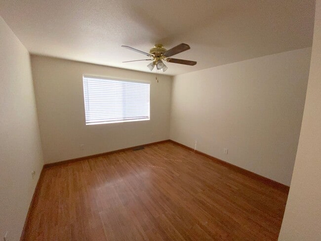 Building Photo - Sparks Two-story House - 4 Bedrooms (Reed ...