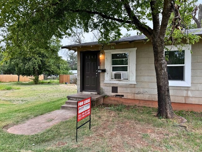 Primary Photo - 2409 Ave D