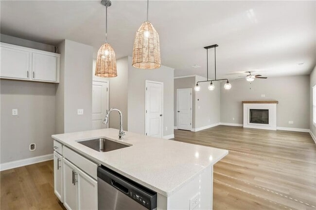 Building Photo - 2099 Easterwood Ct.