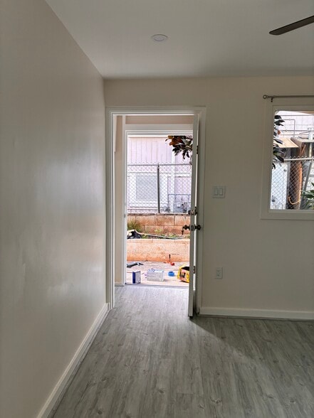 Building Photo - 914 Kinau St