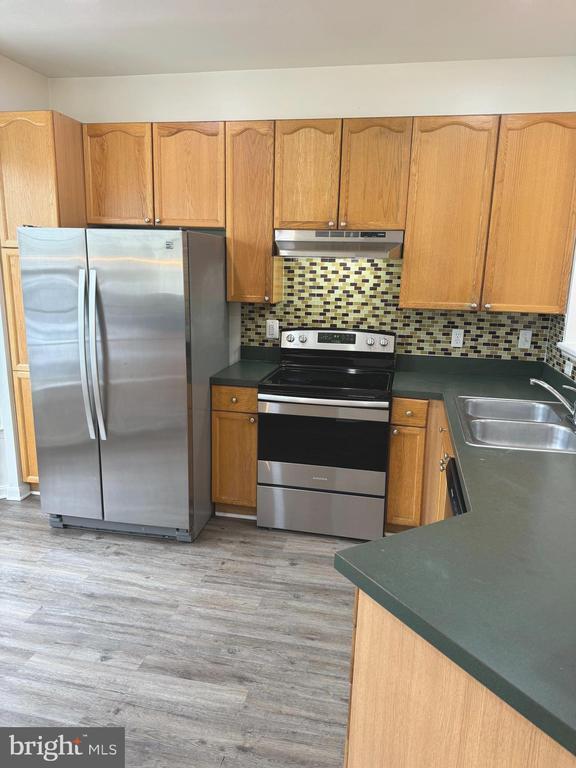 Building Photo - 1943 Harpers Ct