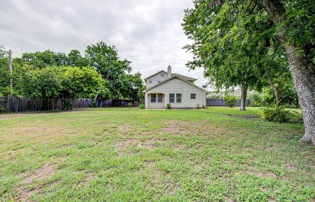 Building Photo - 1302 Crete Ln