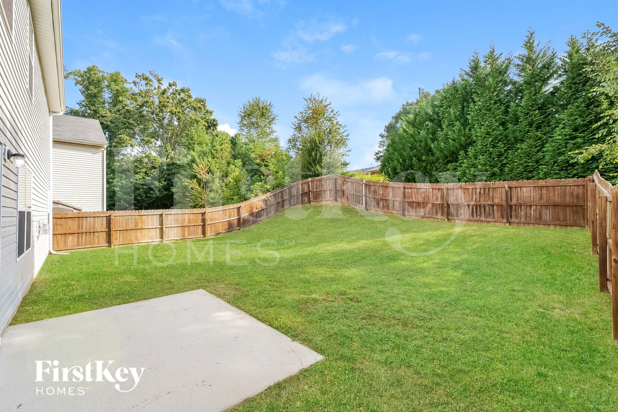 Building Photo - 151 Forest Glade Rd