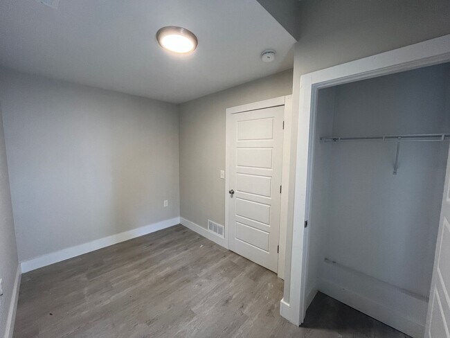 Building Photo - 1966 Randall Rd