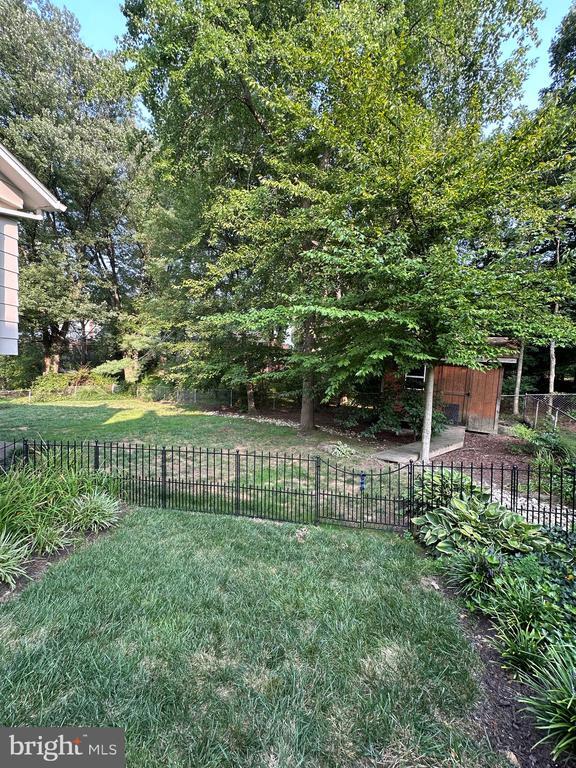 Building Photo - 6707 Grey Fox Dr