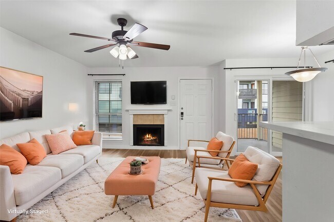 Building Photo - 18800 Egret Bay Blvd