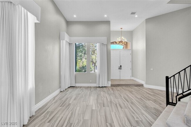 Building Photo - 9704 Cameo Rose Ln