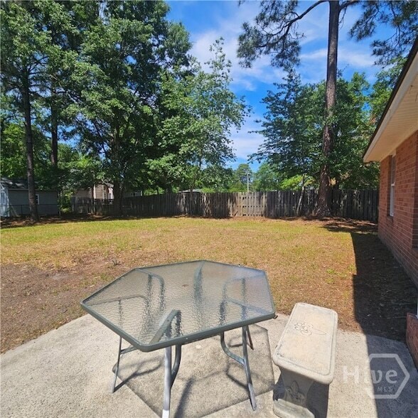 Building Photo - 711 Plantation Dr