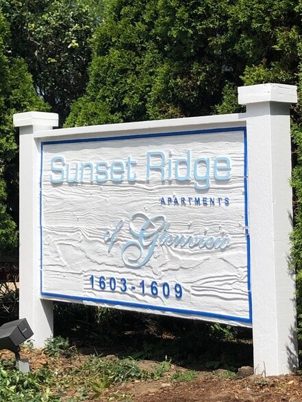 Building Photo - 1603 Waukegan Rd