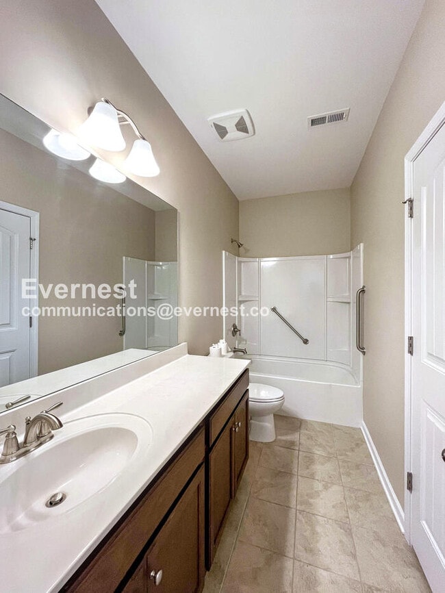 Building Photo - 3724 Hoggett Ford Rd