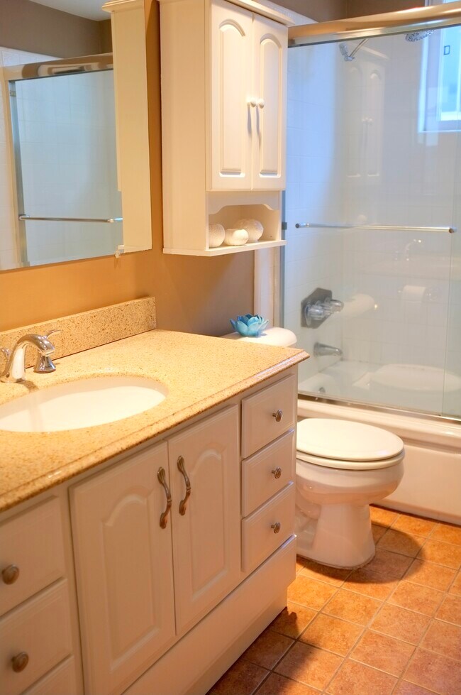 Bathroom - 2431 3rd St