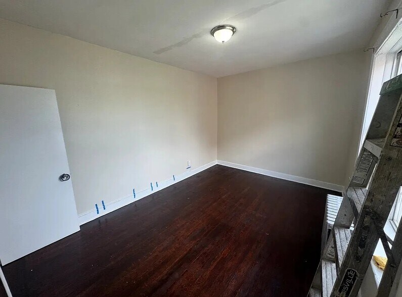 Building Photo - 901 Bergen St