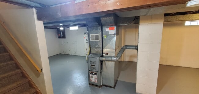 Building Photo - 1163 Higgins Ave