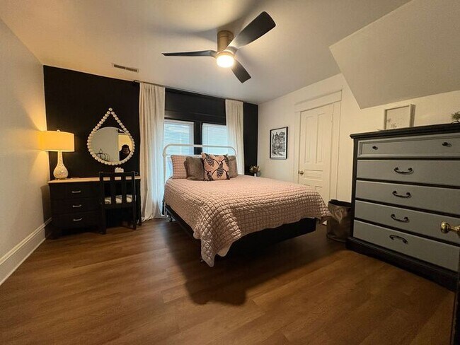 Building Photo - $5,400 | 7 Bedroom, 5 Bathroom Single Family Home | No Pets* | Available for August 1st, 2027 Mov...