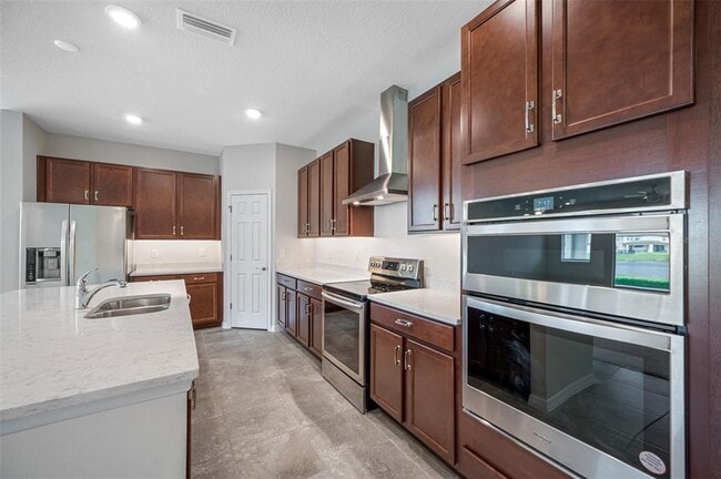 Building Photo - 11810 Tetrafin Dr