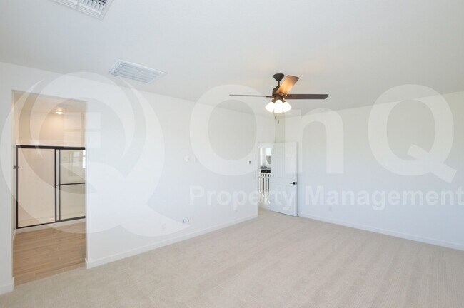 Building Photo - 9418 E Solina Ave