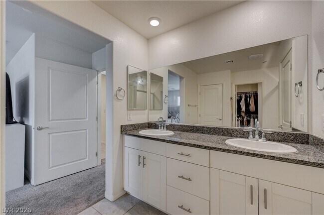 Building Photo - 386 Larksong Ave