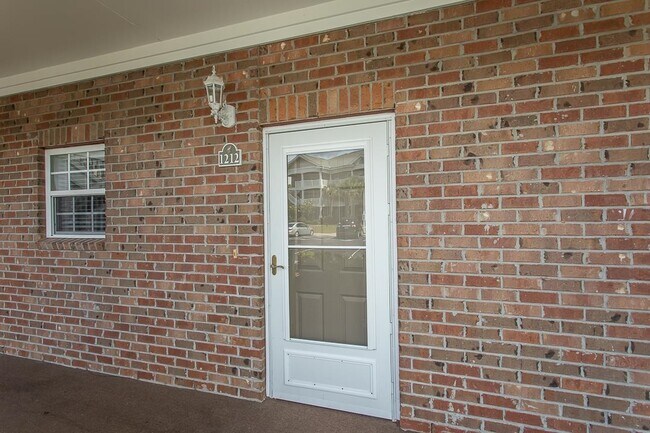 Building Photo - 5801 Oyster Catcher Dr