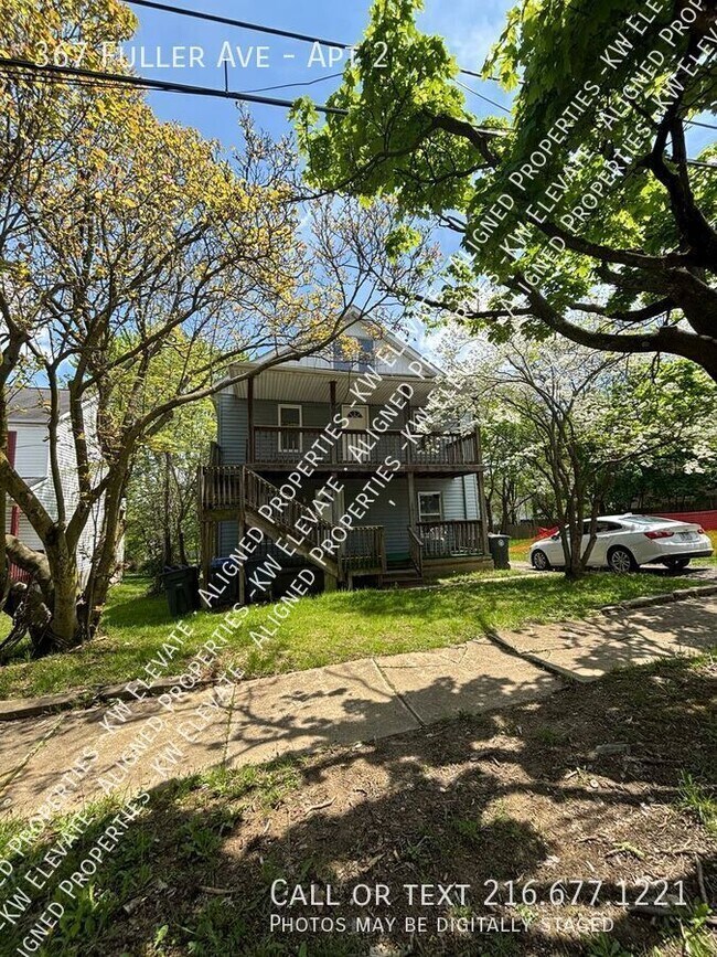 Primary Photo - 367 Fuller St