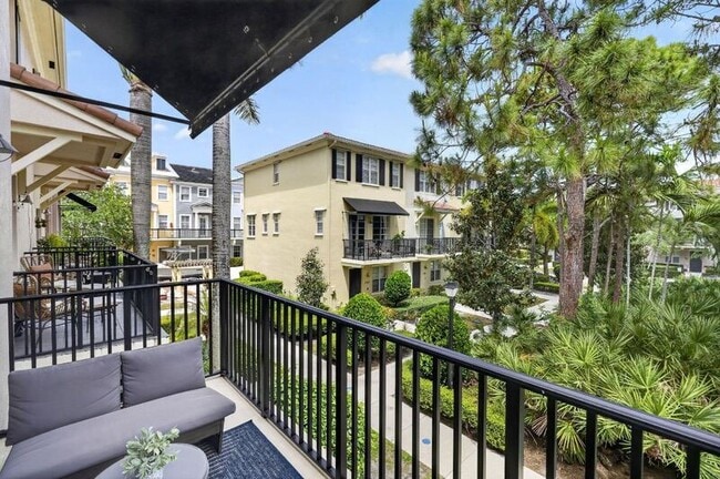 Building Photo - 150 Cat Rock Ln