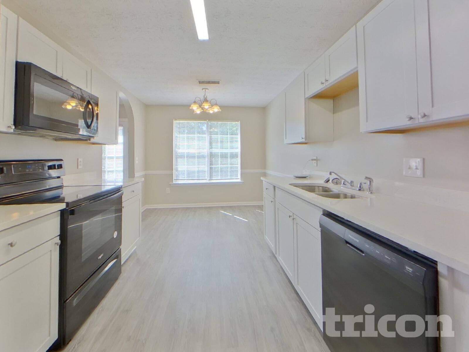 Building Photo - 3710 Michaels Creek Way