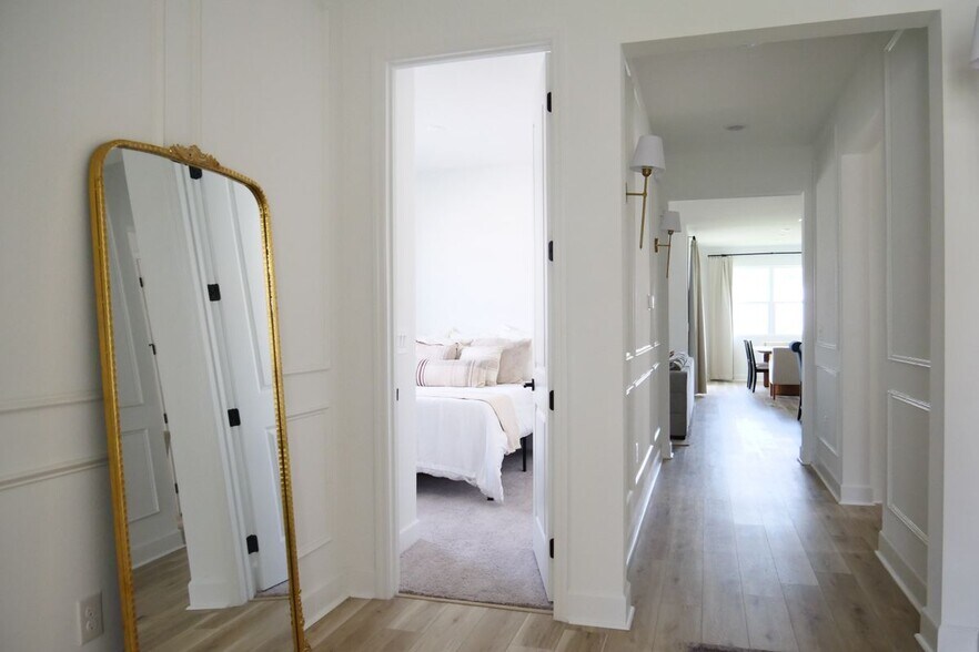 Building Photo - 10337 Church Hammock Rd