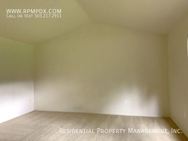 Building Photo - Orchard Hill Condo in the Heart of Tualatin!